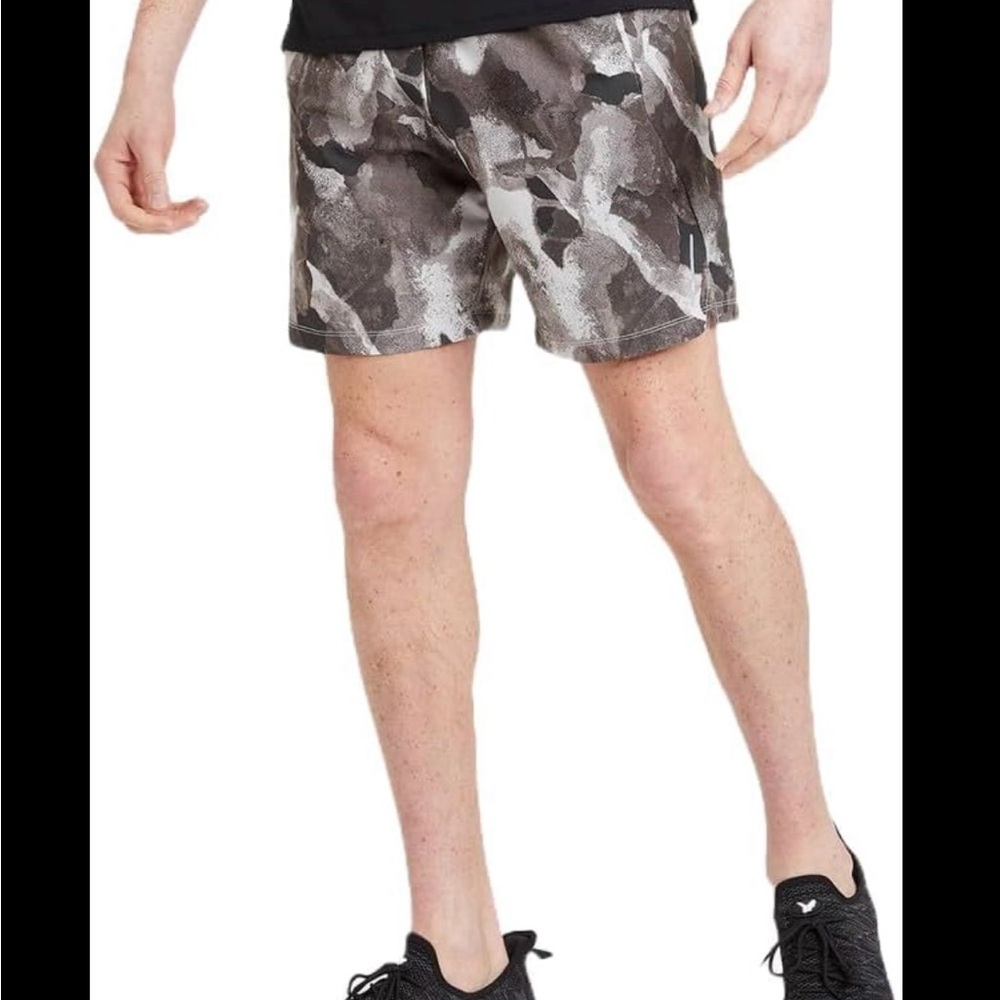 NWT all in motion Mens s unlined Run shorts